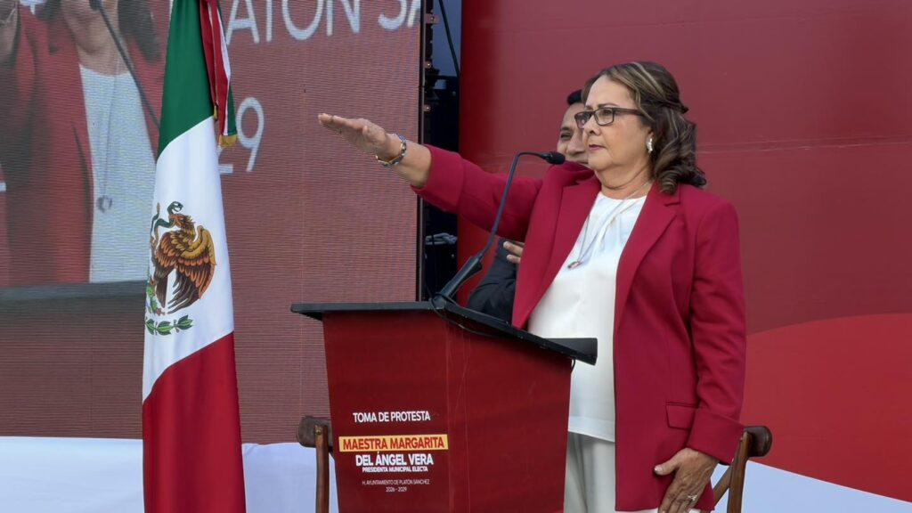 La Tia Magui asume la presidencia municipal de Platón Sánchez.